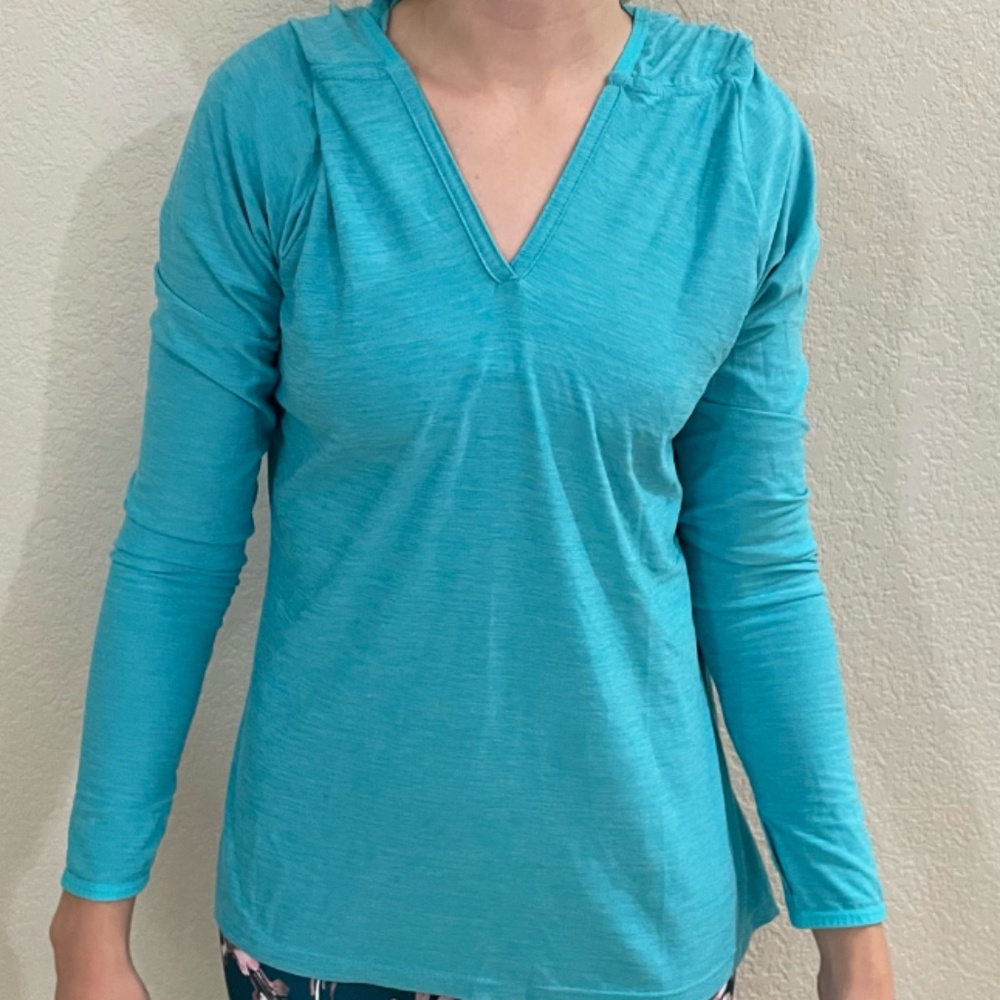Danskin Blue Workout Shirt